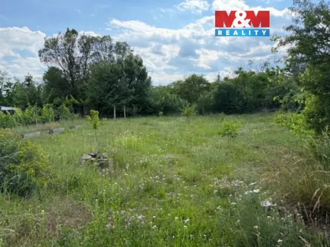 Prodej zahrady, Znojmo, 1809 m2