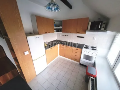 Pronájem bytu 1+kk, Náměšť nad Oslavou, 35 m2