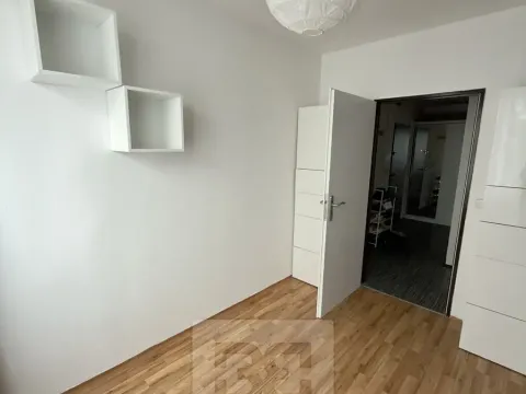 Pronájem pokoje, Praha - Bohnice, Cafourkova, 54 m2