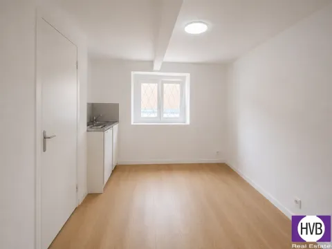 Prodej bytu 1+kk, Praha, U zákrutu, 11 m2
