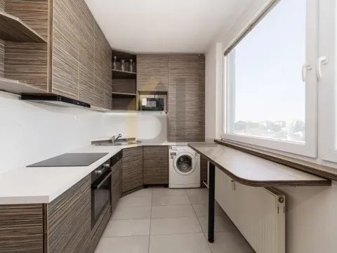 Prodej bytu 3+1, Hodonín, Očovská, 68 m2