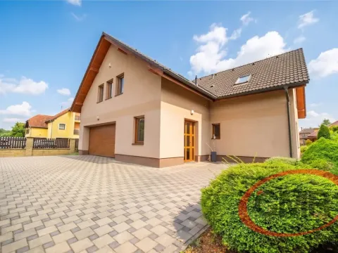 Prodej rodinného domu, Jesenice, Za Rybníkem, 350 m2