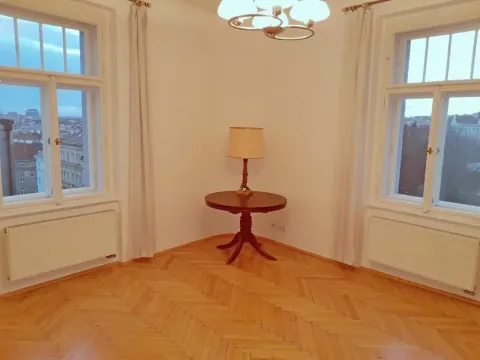 Pronájem bytu 2+1, Praha - Vršovice, Madridská, 72 m2