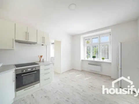 Pronájem bytu 2+1, Znojmo, Slovenská, 52 m2