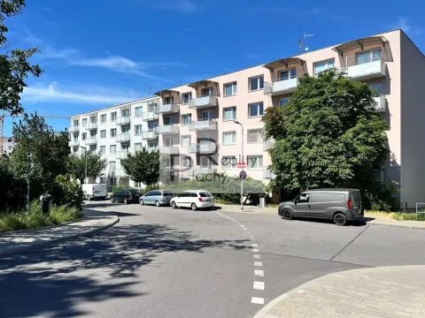 Pronájem bytu 2+1, Znojmo, Vančurova, 58 m2