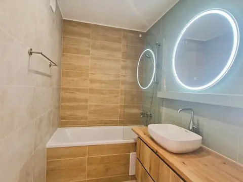 Pronájem bytu 3+kk, Praha - Bohnice, Hlivická, 73 m2