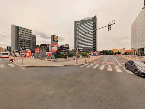 Pronájem obchodního prostoru, Praha, Budějovická, 450 m2