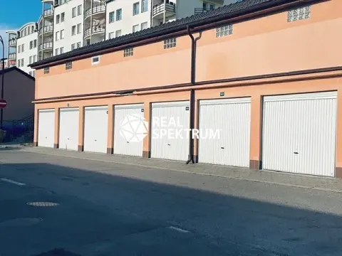 Prodej garáže, Blansko, Jasanová, 17 m2