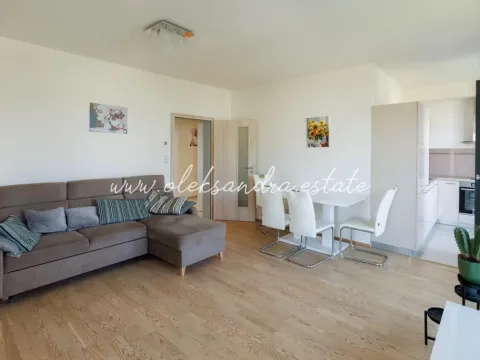Pronájem bytu 2+kk, Praha - Žižkov, Olšanská, 61 m2