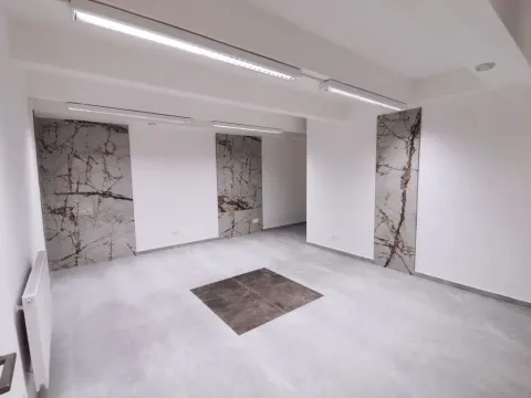 Pronájem komerční nemovitosti, Sušice - Sušice II, Hrádecká, 24 m2
