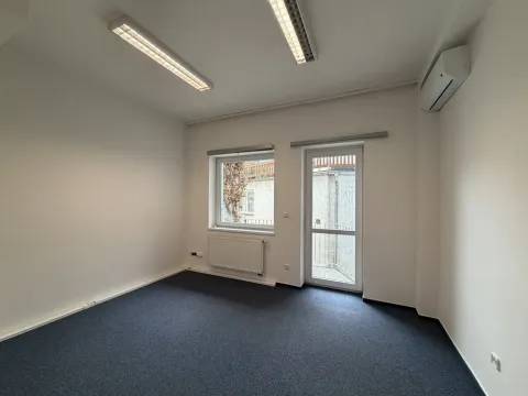 Pronájem kanceláře, Praha - Vysočany, Jandova, 209 m2