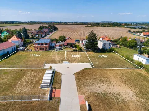 Prodej pozemku pro bydlení, Vestec, Máchova, 1125 m2