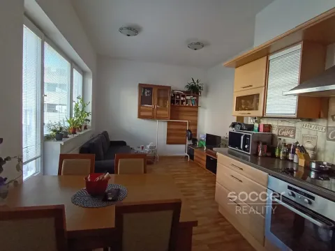 Pronájem bytu 2+kk, Praha - Modřany, Pískařská, 45 m2