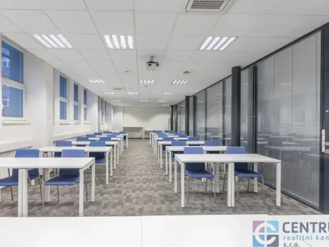 Pronájem kanceláře, Praha - Holešovice, U Pergamenky, 84 m2