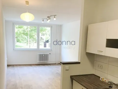Pronájem bytu 2+kk, Praha, Rezlerova, 51 m2