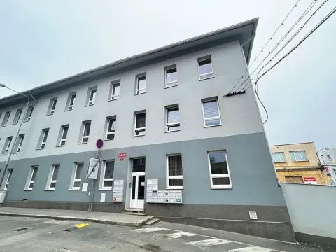 Pronájem kanceláře, Plzeň, Železniční, 58 m2