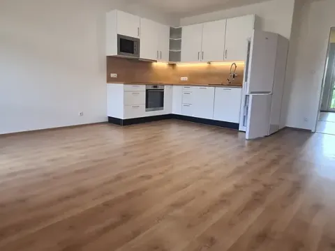 Pronájem bytu 2+kk, Praha - Dolní Chabry, Do rybníčků, 62 m2