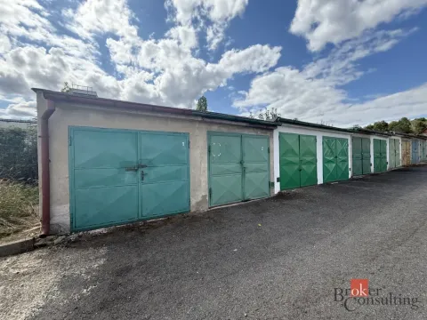 Pronájem garáže, Chomutov, Černovická, 18 m2
