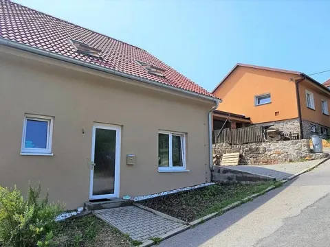 Pronájem rodinného domu, Veverské Knínice, 180 m2