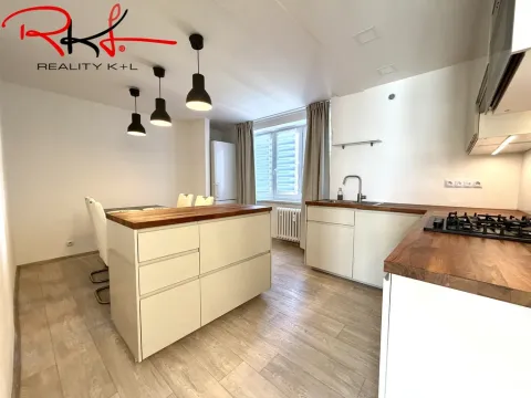 Pronájem bytu 2+1, Praha - Libeň, Sokolovská, 64 m2