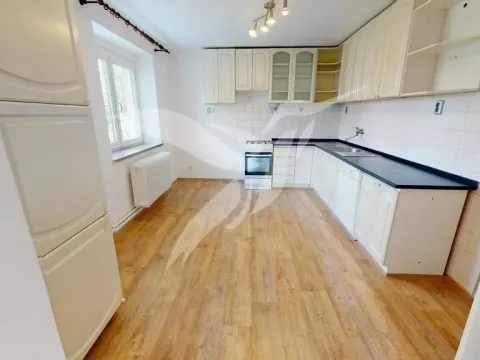 Pronájem bytu 2+1, Plzeň, Družstevní, 48 m2
