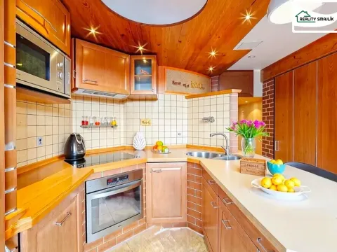 Pronájem bytu 1+1, Cheb, Dvořákova, 39 m2