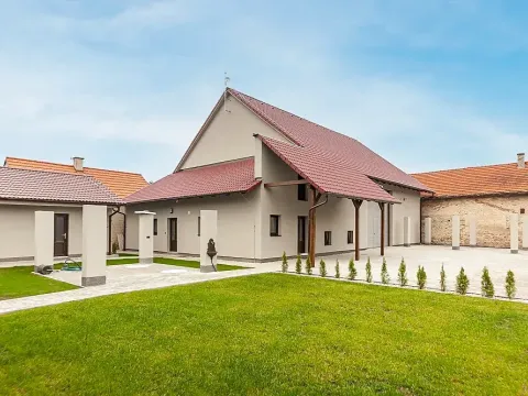 Pronájem komerční nemovitosti, Hořátev, 22 m2
