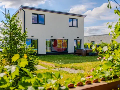 Prodej rodinného domu, Tísek, 208 m2