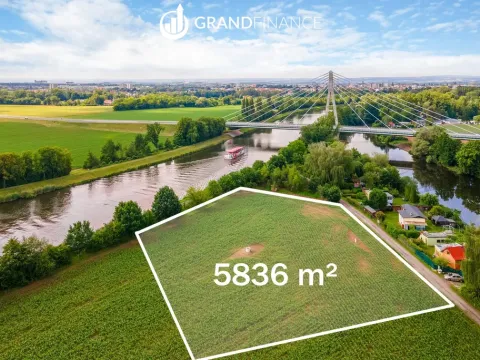 Prodej pole, Pardubice, 5836 m2