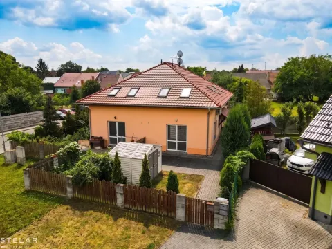 Prodej bytu 3+kk, Nezamyslice, Trávníky, 74 m2