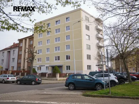 Prodej bytu 3+1, Plzeň, Suvorovova, 82 m2