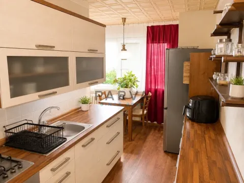 Pronájem bytu 3+1, Plzeň - Doubravka, Smrková, 77 m2