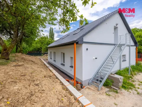 Prodej rodinného domu, Jeníkovice, 220 m2