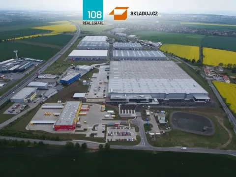 Pronájem skladu, Klecany, 2352 m2