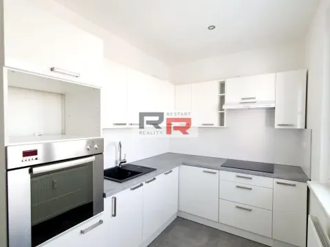 Pronájem bytu 2+1, Šternberk, Nádražní, 53 m2