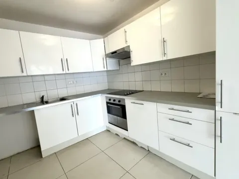 Pronájem bytu 3+kk, Praha - Holešovice, Komunardů, 86 m2