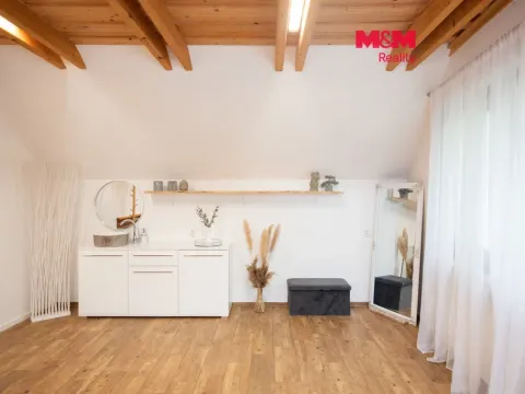 Pronájem obchodního prostoru, Hradec Králové - Kukleny, Pražská třída, 23 m2