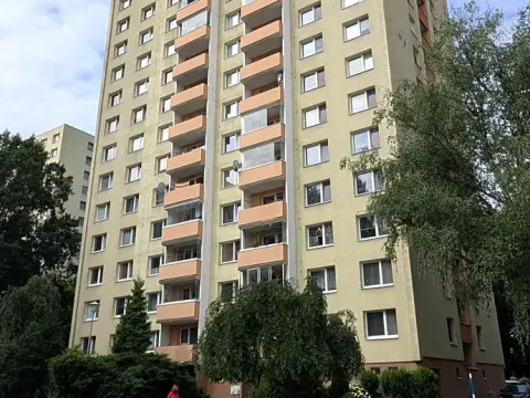 Prodej bytu 1+1, Zlín, L. Váchy, 48 m2