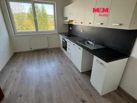 Pronájem bytu 3+1, Strašice, 75 m2
