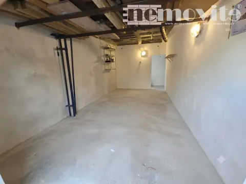 Prodej garáže, Lysá nad Labem, Třešňová, 21 m2