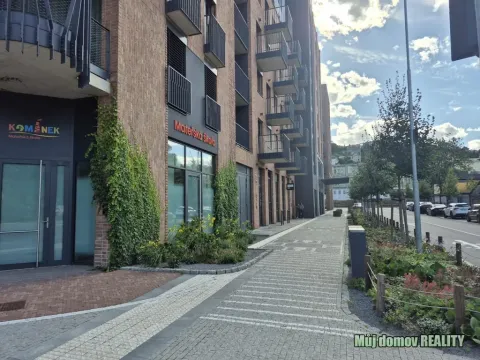 Pronájem bytu 1+kk, Praha - Smíchov, U Lihovaru, 31 m2