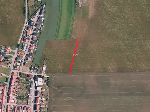 Prodej pole, Opatovice, 3509 m2