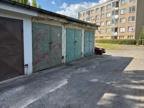 Prodej garáže, Chomutov, Černovická, 19 m2