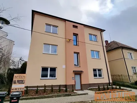 Prodej bytu 3+1, Uherský Brod, Ant. Dvořáka, 68 m2
