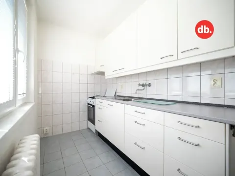 Pronájem bytu 2+1, Karlovy Vary, Vodárenská, 54 m2