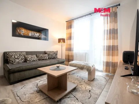 Pronájem bytu 1+1, Radvanice, 36 m2