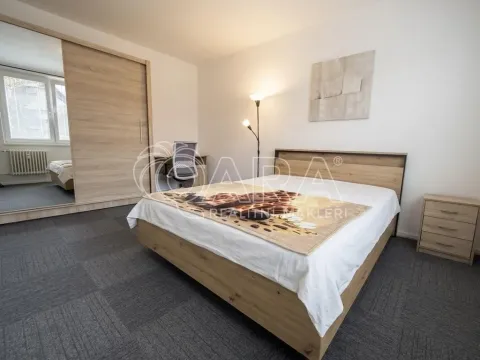 Pronájem bytu 1+1, Praha - Kyje, Dvořišťská, 34 m2