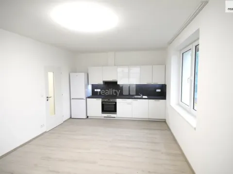 Pronájem bytu 2+kk, Praha - Modřany, Větrovcova, 50 m2