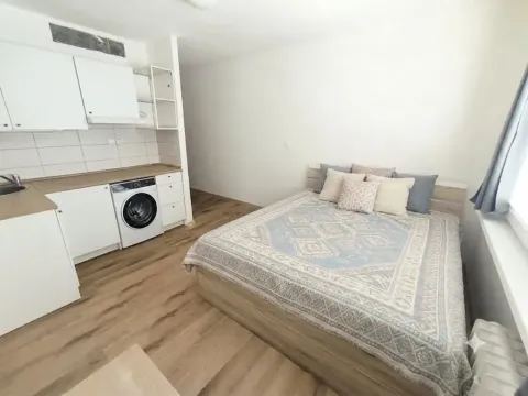 Pronájem bytu 1+kk, Chlumec, Zákoutí, 19 m2
