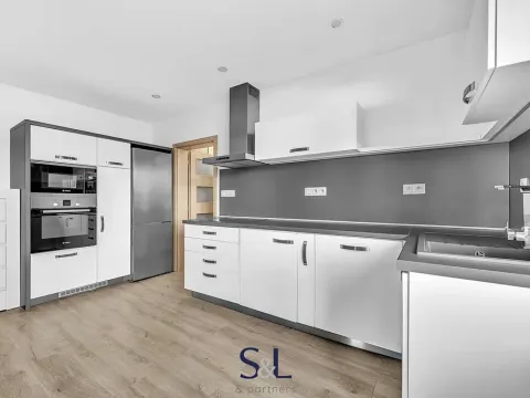 Prodej bytu 2+kk, Nový Bor, Lesná, 49 m2